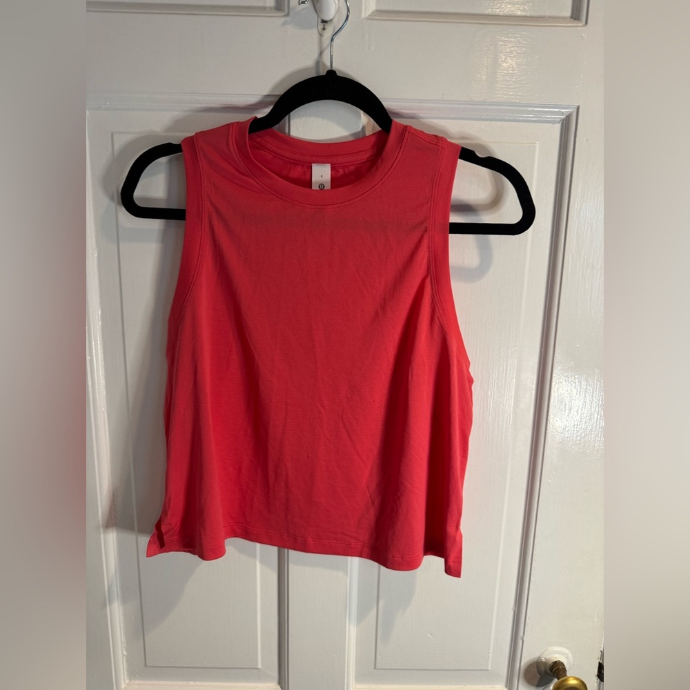lululemon athletica Coral Pink Sleeveless Cropped Tank